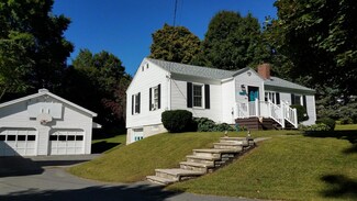 28 Bennett Ave, Skowhegan, ME 04976