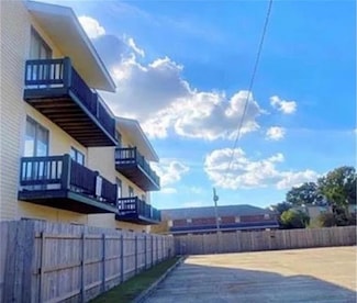 2300 Pasadena Ave Unit 302, Metairie, LA 70001
