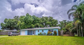 2426 Ridge Ave, Sarasota, FL 34235
