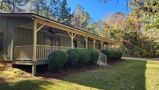 1161 Big Sky Dr, Hamilton, GA 31811