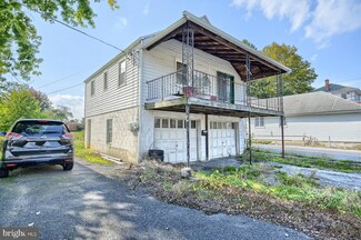 1713 E Caracas Ave, Hershey, PA 17033