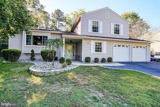 14 Cobblestone Ct, Howell, NJ 07731