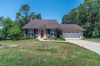 24 Heather Cir, Washington, WV 26181