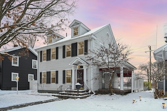 22 Kenwood Dr, Middletown, OH 45042