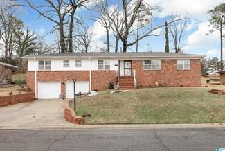 817 Beacon Dr, Fairfield, AL 35064
