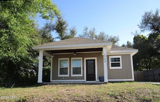 2704 E 1st Ct, Panama City, FL 32401