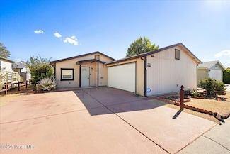 649 N Vermilion Dr, Dewey-Humboldt, AZ 86327