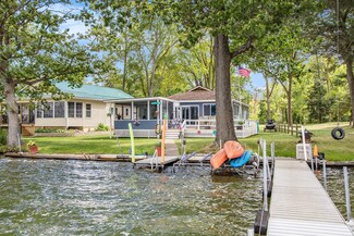 30686 Polk Rd, Dowagiac, MI 49047