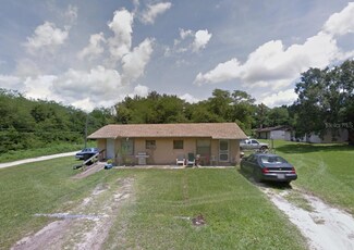 5921 NW 9th St, Ocala, FL 34482