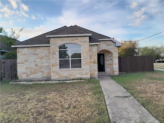 109 E Wheeler St, Manor, TX 78653