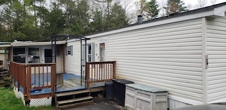 6 Elcona Dr, Keene, NH 03431