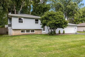 22442 S Donna Ave, Channahon, IL 60410