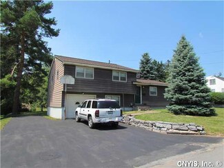7647 James St, Lowville, NY 13367