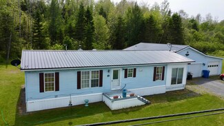 19 Main St, Grand Isle, ME 04746