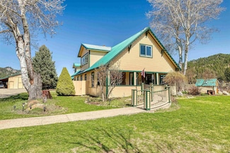 69 River Ranch Rd, Garden Valley, ID 83622