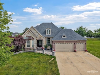 800 Diamond Head Dr E Unit 2, Shorewood, IL 60404