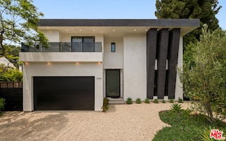 11929 Brentwood Grove Dr, Los Angeles, CA 90049
