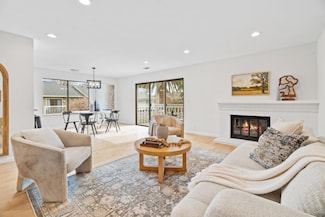 253 Oak Ave Unit 202, Redwood City, CA 94061