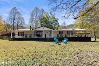 4601 White Oak Rd, Duff, TN 37729