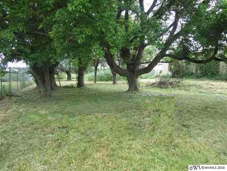 295 Franklin St, Mount Angel, OR 97362