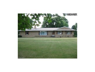 15227 Old Lincoln Way, Dalton, OH 44618