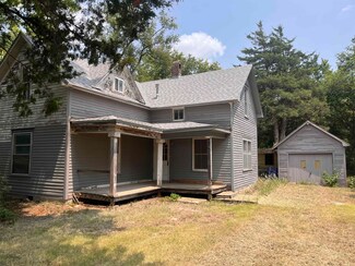 104 S State St, Goessel, KS 67053