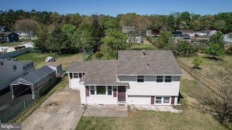 628 Bradford Dr, Vineland, NJ 08360