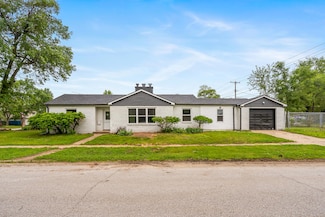 830 W 39th Ave, Gary, IN 46408