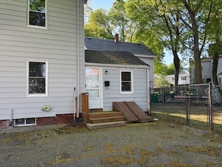 56 Campbell St Unit 56R, Woburn, MA 01801