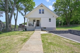 26 Mary St, Shelton, CT 06484