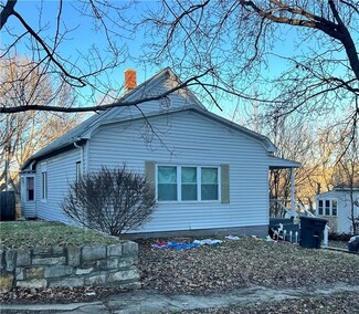 2819 Olive St, Saint Joseph, MO 64507