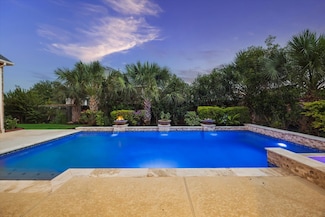 5310 Briarcliff Ln, Fulshear, TX 77441