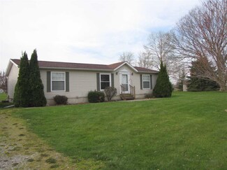 569 W 400 S, Albion, IN 46701