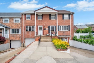 239-53 66th Ave, Flushing, NY 11362