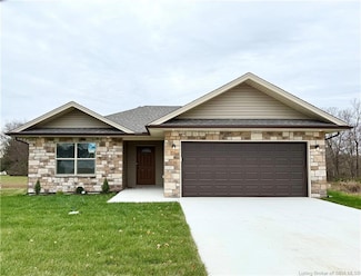 8048 Hudson Ln, Georgetown, IN 47122