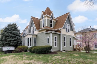 803 3rd Ave, Council Bluffs, IA 51501