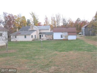 9611 Circle Dr, Chambersburg, PA 17202