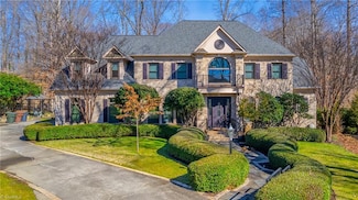 10 Postbridge Ct, Greensboro, NC 27407