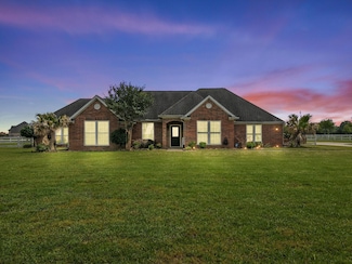 8275 Anastasia Ave, Beaumont, TX 77705
