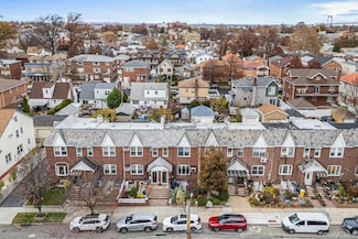 151-35 20th Rd, Flushing, NY 11357