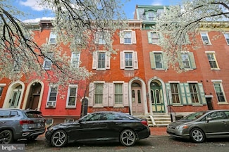1720 Wallace St, Philadelphia, PA 19130