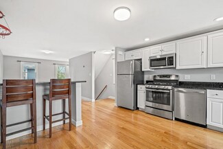 1 Clark St Unit 5, Somerville, MA 02143