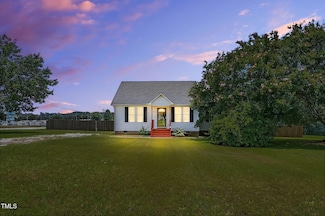 2155 Polenta Rd, Clayton, NC 27520
