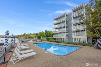 720 Lakeside Ave S Unit 406, Seattle, WA 98144