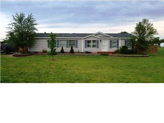 2309 E Winchester St, Wichita, KS 67216
