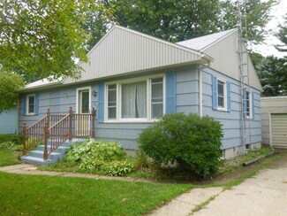 105 S William St, North Liberty, IN 46554