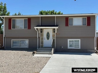3406 Madison Dr, Rock Springs, WY 82901