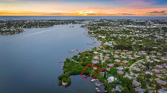 18189 49th Terrace N, Jupiter, FL 33458