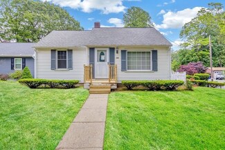 99 Cooley St, Springfield, MA 01128
