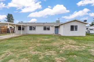 8623 E Dinuba Ave, Selma, CA 93662